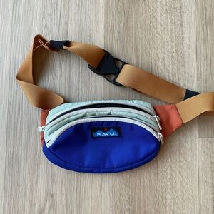 KAVU Blue and Tan Hip Bag
